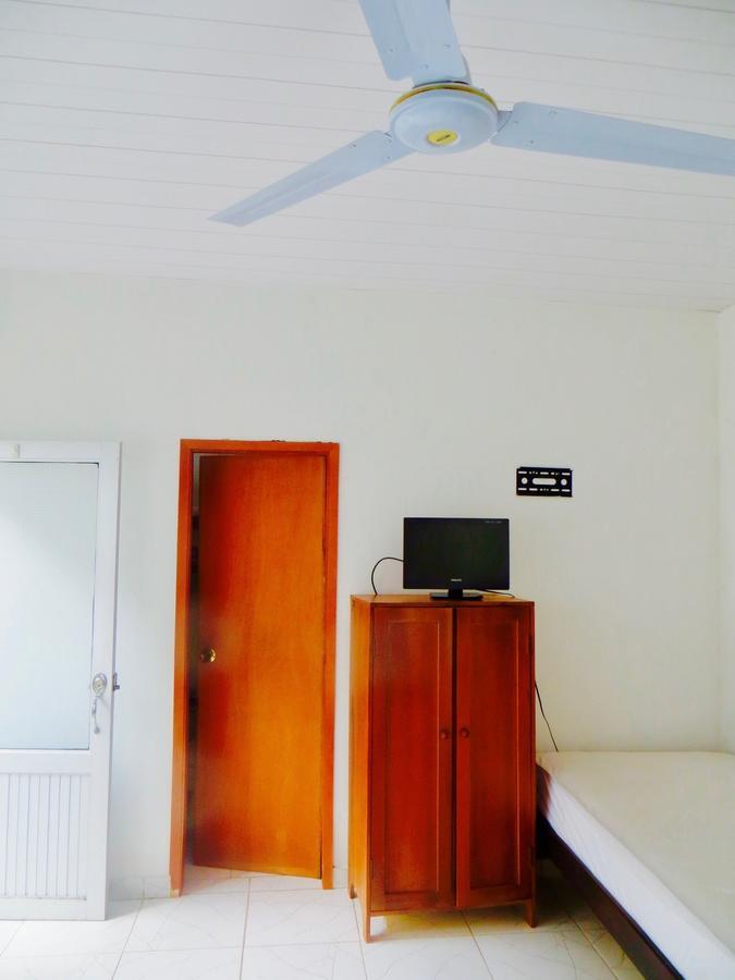 Hotel Heliconias Leticia Exterior foto